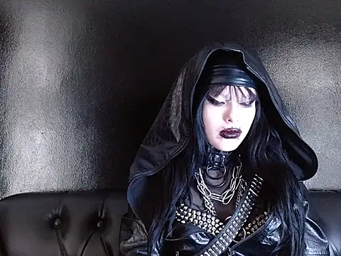 Snapshot of XXIOUX chatting on December 16, 2025, 6:24 pm XXIOUX online show from December 16, 2025, 6:24 pm