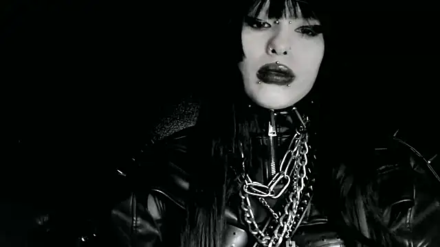 XXIOUX online show from April 11, 2026, 2:16 am