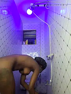 Enkarxx online show from March 5, 2025, 5:29 pm