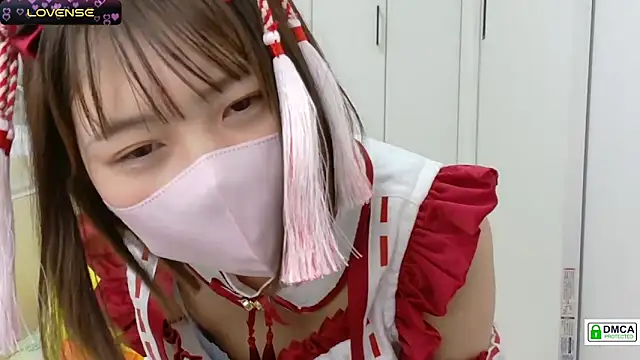 SUZU  online show from March 21, 2025, 8:40 pm