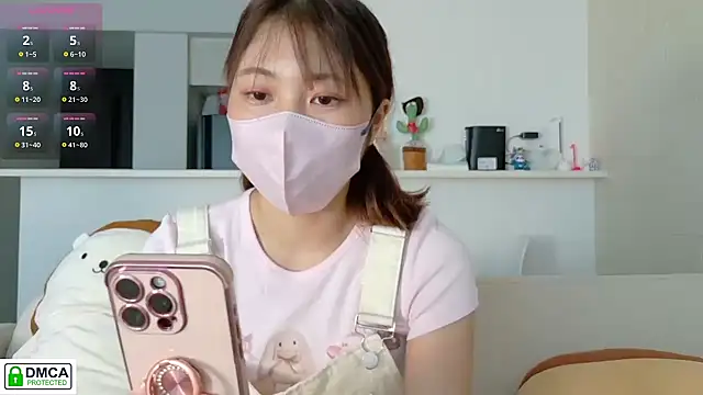 SUZU  online show from September 21, 2025, 1:07 am