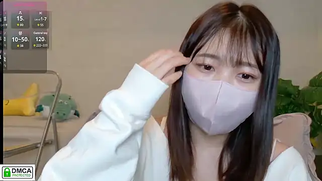 SUZU  online show from February 11, 2026, 4:06 am