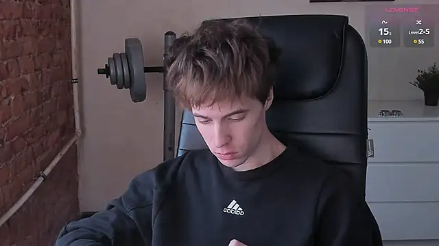 Snapshot of _tokyo_ghoul chatting on February 14, 2025, 1:18 pm  tokyo ghoul online show from February 14, 2025, 1:18 pm