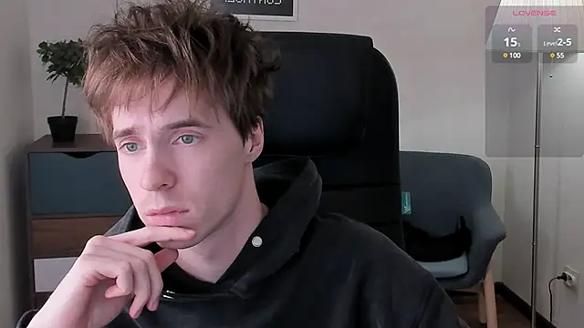 Snapshot of _tokyo_ghoul chatting on February 15, 2025, 1:16 pm  tokyo ghoul online show from February 15, 2025, 1:16 pm