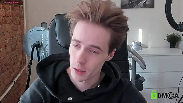 Snapshot of _tokyo_ghoul chatting on October 19, 2025, 10:16 am  tokyo ghoul online show from October 19, 2025, 10:16 am