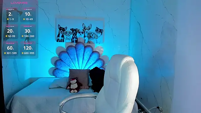 NiickyJones online show from December 13, 2025, 7:53 pm