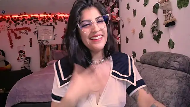 Snapshot of azahar__ziiz chatting on December 20, 2024, 7:28 pm azahar  ziiz online show from December 20, 2024, 7:28 pm