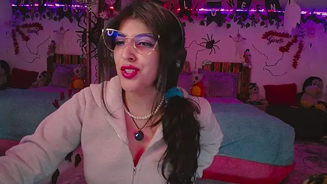 Snapshot of azahar__ziiz chatting on October 7, 2025, 11:13 pm azahar  ziiz online show from October 7, 2025, 11:13 pm