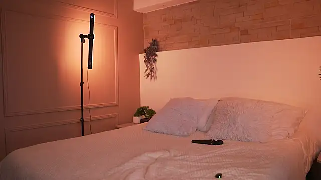 Snapshot of Ashley_Jones9 chatting on June 23, 2026, 2:59 pm Ashley Jones9 online show from June 23, 2026, 2:59 pm