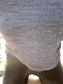 Snapshot of Silvia_Zeno chatting on February 6, 2026, 8:40 am Silvia Zeno online show from February 6, 2026, 8:40 am