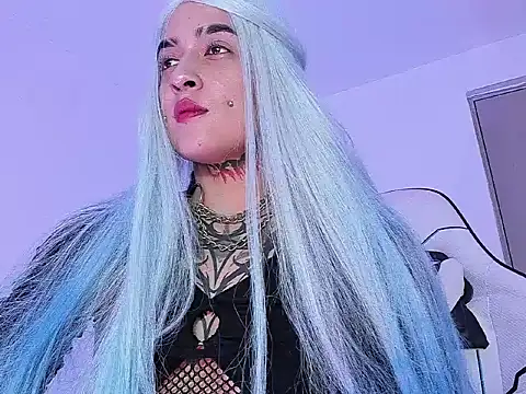 sarah benjjaminn online show from May 8, 2026, 7:30 pm