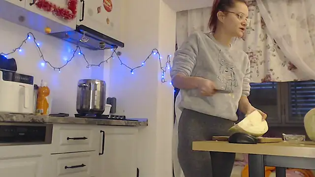 Tasty Shape online show from February 2, 2025, 3:39 pm