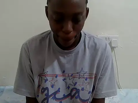 Snapshot of lizbela1 chatting on September 9, 2025, 9:42 am lizbela1 online show from September 9, 2025, 9:42 am
