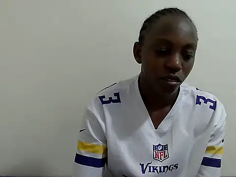 Snapshot of lizbela1 chatting on September 14, 2025, 4:28 pm lizbela1 online show from September 14, 2025, 4:28 pm