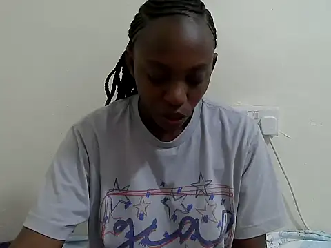 Snapshot of lizbela1 chatting on September 29, 2025, 9:03 am lizbela1 online show from September 29, 2025, 9:03 am