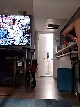 ft2022W online show from February 7, 2025, 6:24 pm