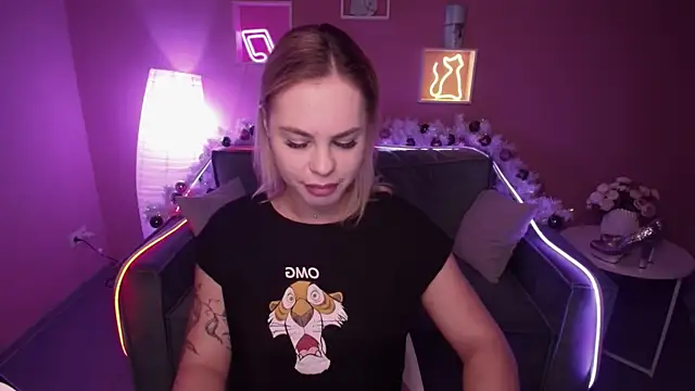 RikaRaily online show from January 7, 2025, 5:22 am