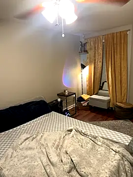 MnM4ever online show from November 7, 2025, 4:23 am