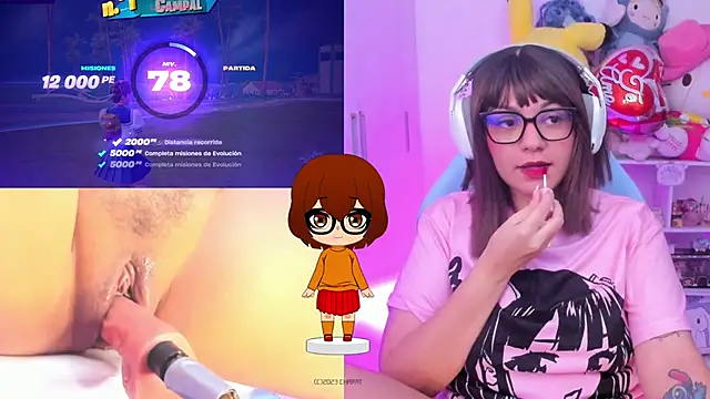 Snapshot of cinna_monroll chatting on April 14, 2026, 4:35 pm cinna monroll online show from April 14, 2026, 4:35 pm