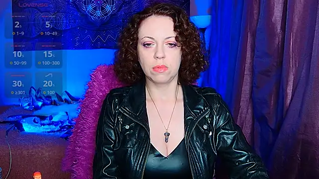 Snapshot of Helena__Femdom chatting on September 28, 2025, 2:44 pm Helena  Femdom online show from September 28, 2025, 2:44 pm