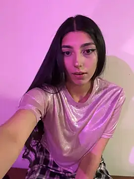 Snapshot of Felicia_smok3 chatting on January 7, 2025, 1:17 am Felicia smok3 online show from January 7, 2025, 1:17 am