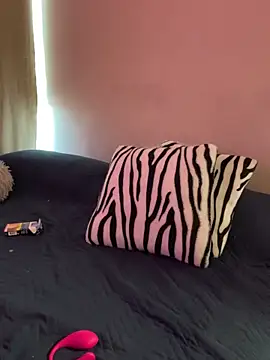 Snapshot of Felicia_smok3 chatting on January 8, 2025, 10:48 pm Felicia smok3 online show from January 8, 2025, 10:48 pm