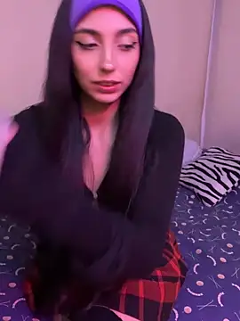 Snapshot of Felicia_smok3 chatting on September 8, 2025, 11:37 pm Felicia smok3 online show from September 8, 2025, 11:37 pm