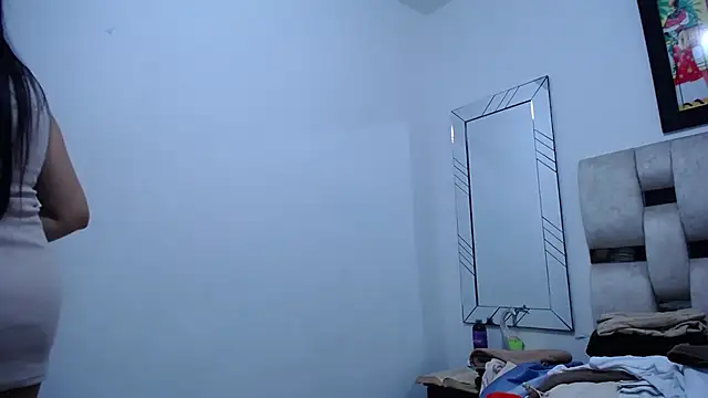 Alexxawinter online show from April 23, 2026, 12:12 am