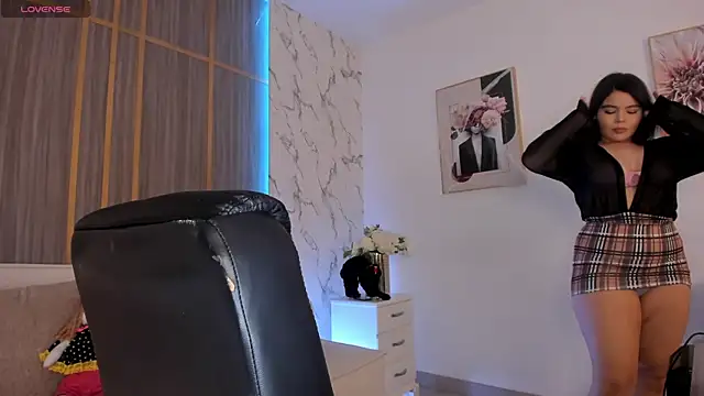 IsabellaAllen online show from October 29, 2025, 10:22 pm