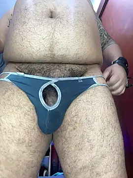 Latino bigcock online show from December 14, 2024, 6:02 am