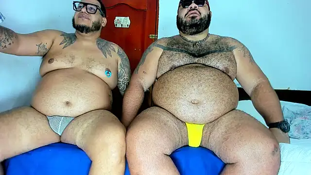 Snapshot of Latino_bigcock chatting on May 21, 2026, 12:39 am Latino bigcock online show from May 21, 2026, 12:39 am