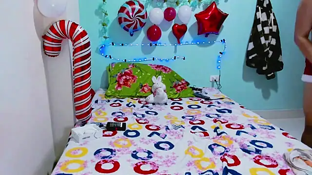 Snapshot of SofiaOlivares chatting on December 20, 2024, 11:05 pm SofiaOlivares online show from December 20, 2024, 11:05 pm