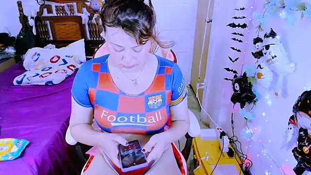 Snapshot of SofiaOlivares chatting on September 22, 2025, 5:26 pm SofiaOlivares online show from September 22, 2025, 5:26 pm