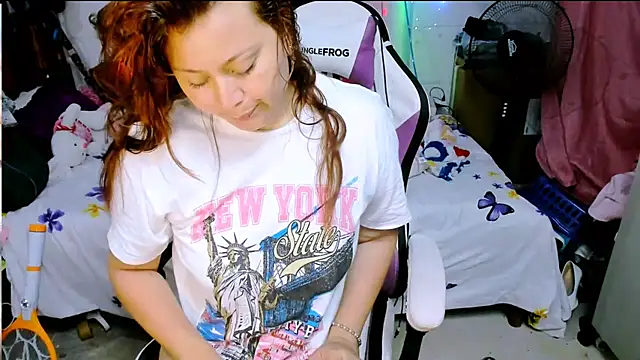 Snapshot of SofiaOlivares chatting on November 30, 2025, 10:30 am SofiaOlivares online show from November 30, 2025, 10:30 am