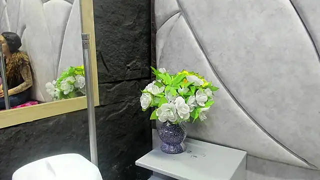 HornySlut69  online show from March 26, 2026, 12:55 pm