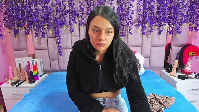 Snapshot of Bich_Anal_ chatting on January 29, 2025, 1:38 pm Bich Anal online show from January 29, 2025, 1:38 pm