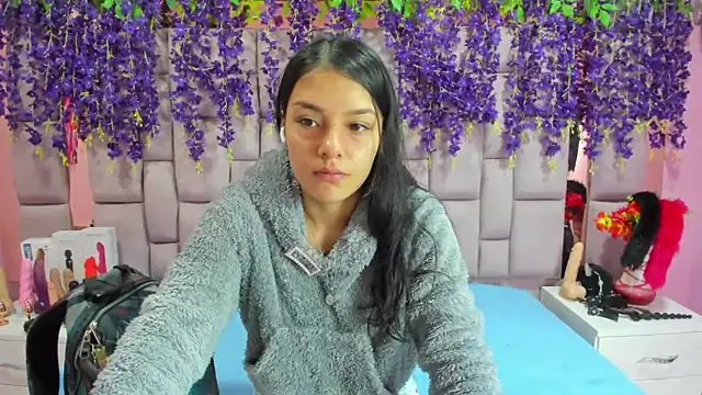 Snapshot of Bich_Anal_ chatting on February 4, 2025, 1:27 pm Bich Anal online show from February 4, 2025, 1:27 pm