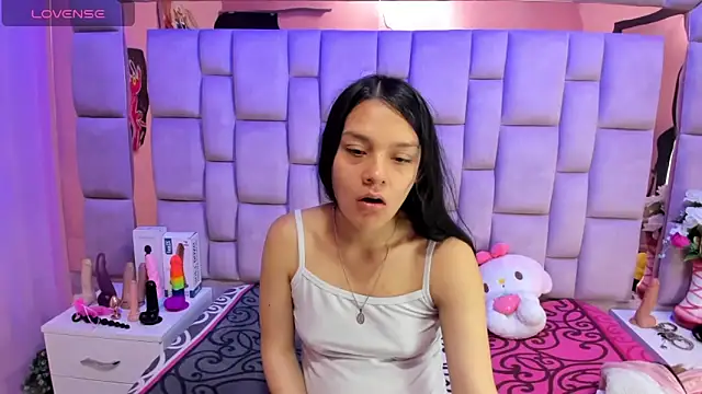 Snapshot of Bich_Anal_ chatting on September 10, 2025, 1:44 pm Bich Anal online show from September 10, 2025, 1:44 pm