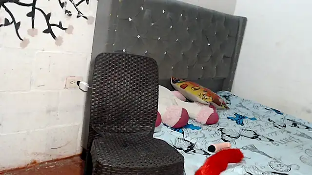 Styled Four online show from September 10, 2025, 5:07 am