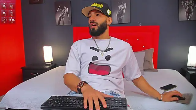 Thiagogomez online show from December 3, 2024, 12:27 pm