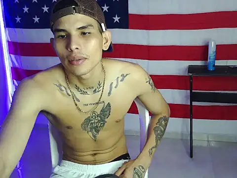 Snapshot of hot_king20 chatting on November 18, 2025, 2:17 am hot king20 online show from November 18, 2025, 2:17 am