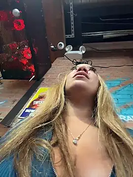 Bigbuttbrooklynn online show from December 22, 2025, 5:26 am