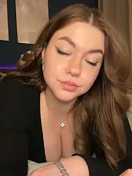 VictoriaLaFleur online show from March 16, 2026, 9:30 pm