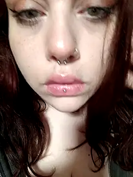 Snapshot of persefone97 chatting on February 14, 2025, 6:08 pm persefone97 online show from February 14, 2025, 6:08 pm