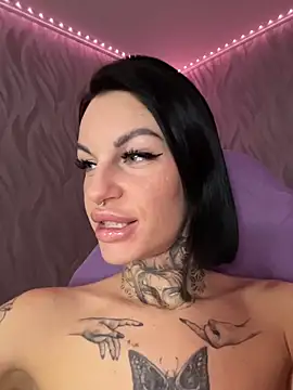 angel devil forever online show from April 2, 2026, 10:18 pm