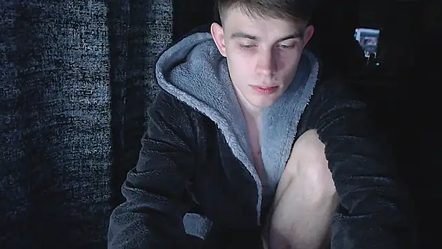 Student Oliver online show from October 28, 2025, 7:27 pm