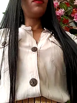 Astrid-- online show from February 19, 2025, 7:59 pm