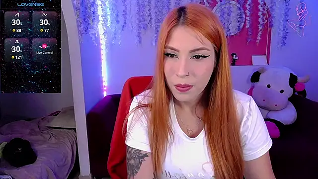 Snapshot of ValentinaMiller_ chatting on February 4, 2025, 9:52 pm ValentinaMiller  online show from February 4, 2025, 9:52 pm