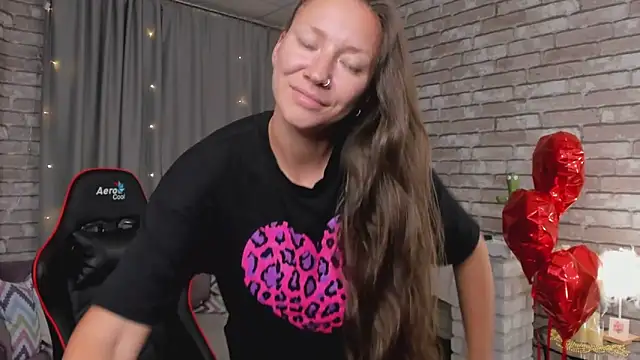 Snapshot of SarahCoksss chatting on March 1, 2026, 7:10 am SarahCoksss online show from March 1, 2026, 7:10 am