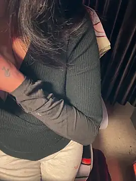 sexy-simmy online show from February 10, 2026, 6:56 pm